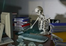 Ҳамма ишимиз компьютерга боғланган даврда яшаяпмиз. Аммо