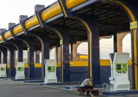 The operating hours of 78 automobile gas filling