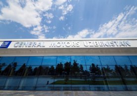 GM Uzbekistan валютанинг давлат ва бозор курси тенглашишидан манфаатдор фото