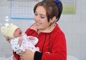Сенат она сути билан озиқлантириш ҳақидаги қонунни маъқуллади фото