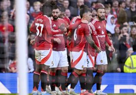 Манчестер Юнайтед собиқ футболчиси Гари Невилл жамоанинг