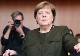 Германиянинг собиқ канцлери Ангела Меркель Яқин Шарқда