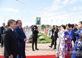 Президент Шавкат Мирзиёев президент Имомали Раҳмон