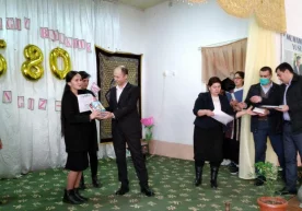 Буюк шоир ва мутафаккир, атоқли давлат ва жамоат арбоби