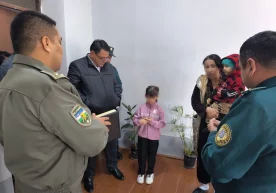 Фото: “Сирдарё.уз” Сирдарёда ўқитувчи 1-синф ўқувчисини