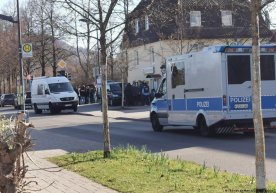 Давлат тўнтаришига тайёргарлик: Германияда "рейхсбургерлар" устидан суд бошланди фото