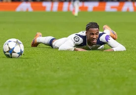 Сешанба куни Англия чемпионати доирасида «Тоттенхэм» ўз