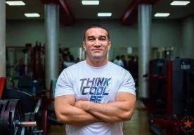 Фото: MyDay Журналист Жасур Ҳамроев карантин туфайли