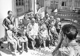Ikkinchi Jahon urushi vaqtida O‘zbekistonga 250 mingdan ziyod bola evakuatsiya qilingan фото