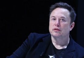Tesla компанияси сунъий интеллект (AI) чипларини ишлаб