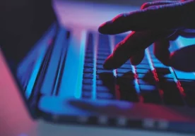 Фото: Shutterstock Der Spiegel, ZDF ва Die Zeit