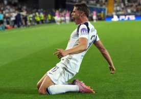 Центральный защитник «Тоттенхэма» Микки ван де Вен не