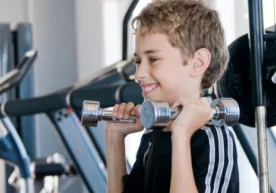 Фото: «Kids.fresh-fit.ru» Ёш йигитларнинг мушаклари