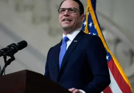 Пенсильвания губернатори Жош Шапиро ўзбекистонлик фуқаро