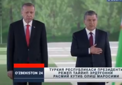 Toshkentda Turkiya prezidenti Rajab Toyyib Erdo‘g‘onni rasmiy kutib olish marosimi bo‘lib o‘tmoqda (onlayn translyatsiya) фото