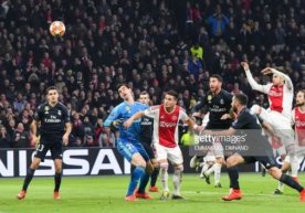 UEFA "Ayaks"ning hisobga olinmagan goli borasida tushuntirish berdi фото