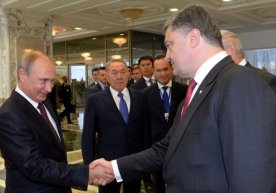 Украина президенти Пётр Порошенко Россия етакчиси Владимир