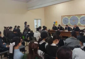 Бугунги кунда келажагимиз давомчилари бўлмиш ёшлар билан