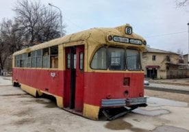 A tram returns to Tashkent фото