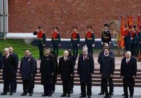 Украина Ғалаба парадида қатнашган давлатларнинг элчиларига норозилик билдирди фото