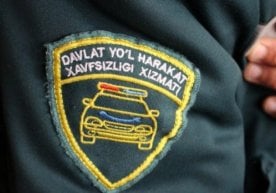 Тезликни оширган Ботир Қодиров Фарғона вилояти ЙПХ ходими билан тортишди (видео) фото