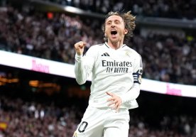 Madrid triumphs at Santiago Bernabeu against Girona фото