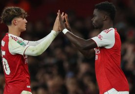 El delantero del Arsenal Bukayo Saka ha señalado a Max
