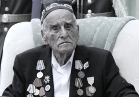 Shohimardon Hamroyev, a World War II veteran who lived in