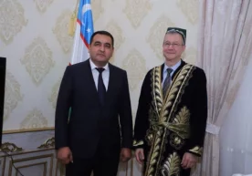 25 июль куни Наманган вилояти ҳокимлигида вилоят ҳокими