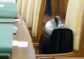 Yangi qonun: endi amaldorlar daromadlarini yashirolmasligi mumkin... фото