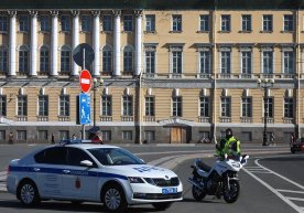 Foto: “TASS” Sankt-Peterburgdagi huquq-tartibot idoralari