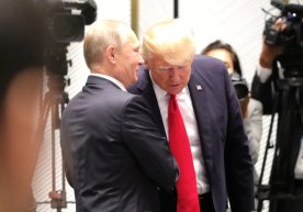 Журналист Вудворд: Трамп Путин билан яширинча алоқада бўлган фото