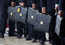 Ўзбекистон ҳукумати иқтисодий самарадорликни оширишга