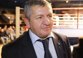 UFC ўрта вазн тоифаси чемпиони Ҳабиб Нурмагомедовнинг