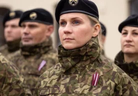 Фото: Латвия Мудофаа вазирлиги Латвия аёллар учун мажбурий