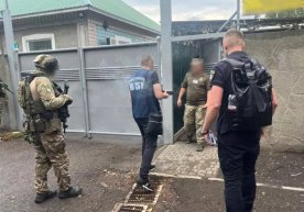 Ukrainaning 11 mintaqasidagi «voyenkomat»larda 100 ga yaqin tintuv o‘tkazildi фото