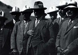 Туркияда 1925 йилда қабул қилинган “Шляпа кийиш ҳақида”ги