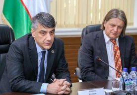 Xorijlik ekspertlar "O‘zbekiston tarixi" telekanali yaratilishida ko‘mak beradi фото