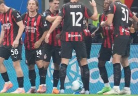 "Милан" клуби "Коринтианс" дарвозабони