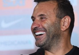 Истанбулнинг «Галатасарой» клуби бош мураббийи Окан Бурук