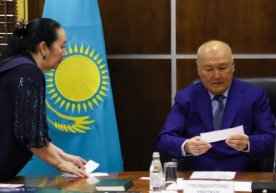 Қозоғистон президенти лавозимига номзод, жамоат арбоби