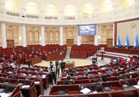 Фото: Олий Мажлис Қонунчилик палатаси ахборот хизмати