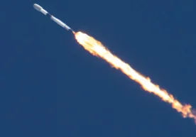 SpaceX компанияси Falcon 9 Block 5 ракетасини