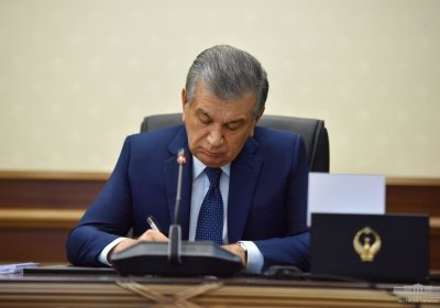 30 йиллик муаммо ҳал бўлди: Президент Қирғизистон билан чегарага оид қонунни имзолади фото