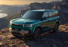 BYD компанияси жорий йил охирига қадар етти ўринли гибрид