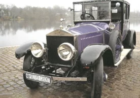 “Авто.ру” сайтида 1914 йилда ишлаб чиқарилган Rolls-Royce