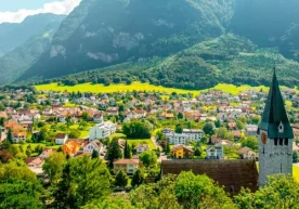 Лихтенштейн князлиги - Марказий Европанинг Aлп тоғларида,