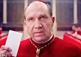 Папа сайлови олдидан кардиналлар нега “Конклав” фильмини томоша қилишди? фото