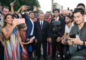 Prezident Shavkat Mirziyoyev «Sharq taronalari» xalqaro