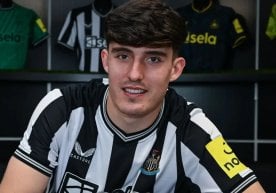 Англия футболида ёзги трансфер ойнаси яқинлашар экан, яна